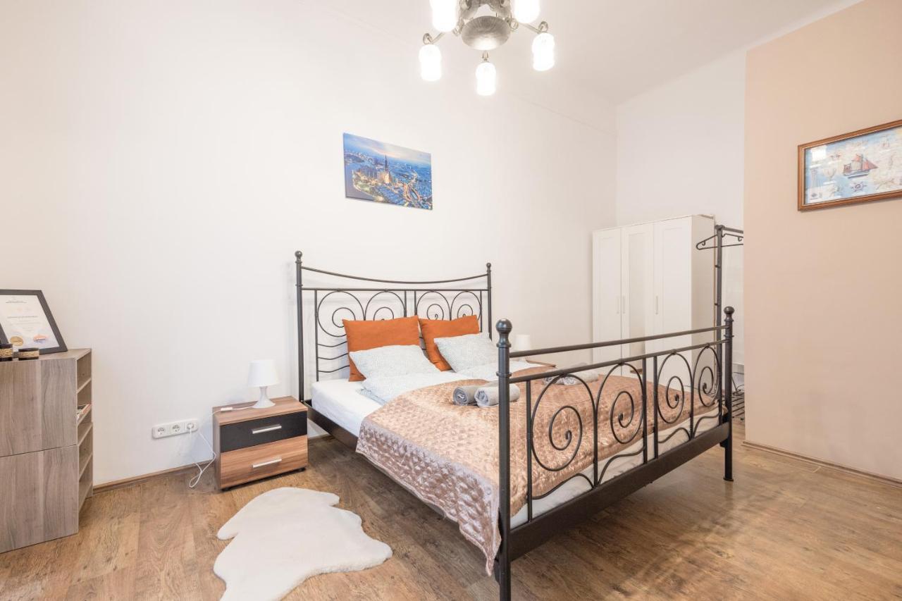 Downtown Tranquility Apartman Budapest Kültér fotó