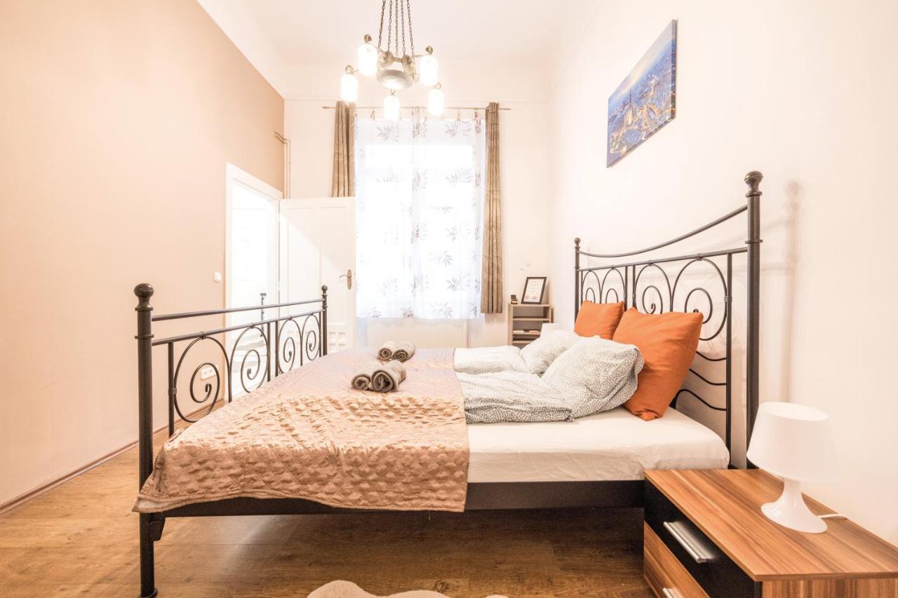Downtown Tranquility Apartman Budapest Kültér fotó